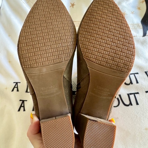 NWT Blondo Suede Ankle Boots Block Heel & Y2K Lace Up Size 6.5 - Picture 9 of 12